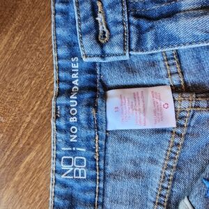 No Boundaries Women's Blue Jeans